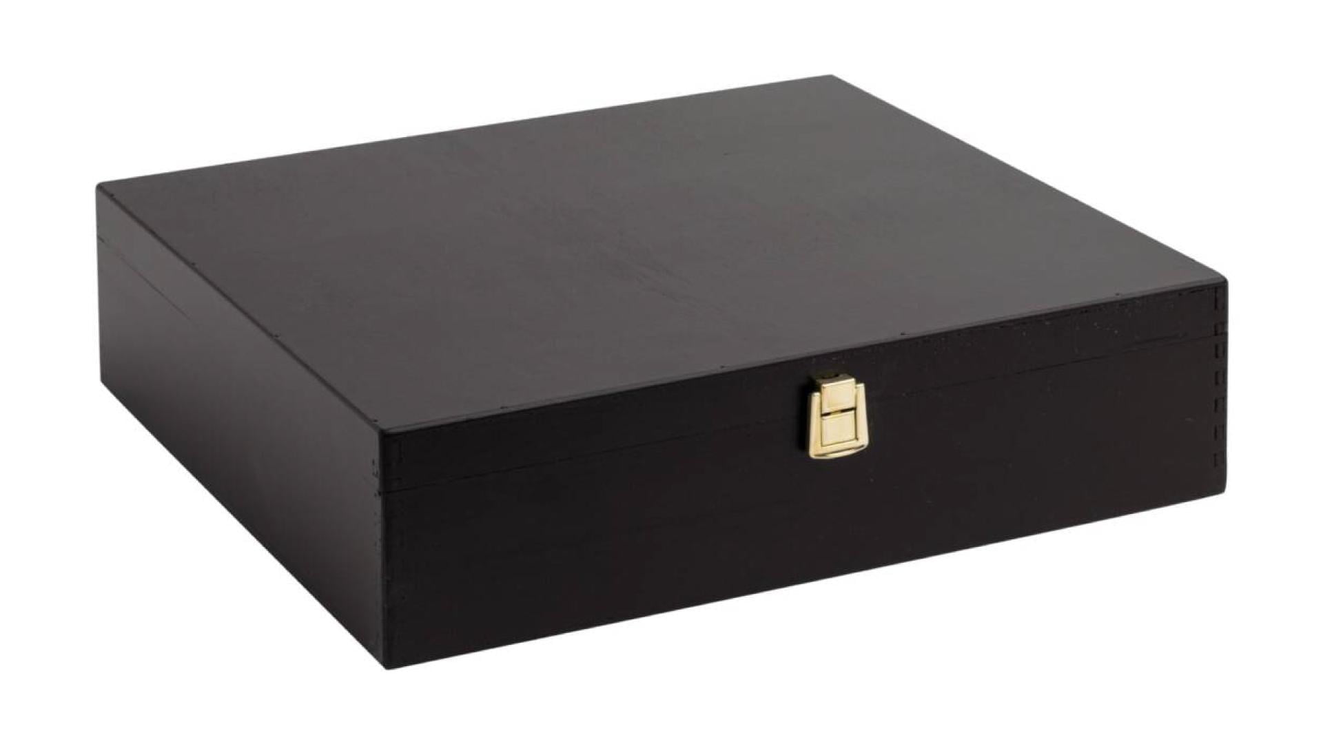 Black varnished case for 4 standard 750ml bottles - Internal dimensions 33.5X38.2X9.2